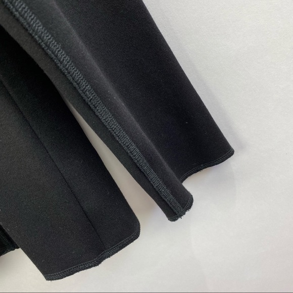 Bailey 44 black blazer with spandex size M - Picture 3 of 6